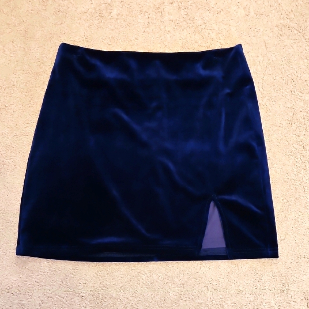 Pink Lily Navy Velvet Mini Skirt
